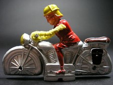 MOTORRAD  MIT FAHRER